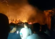 Kebakaran di Serbelawan Simalungun Hanguskan 3 Rumah, Diduga Akibat Korsleting Listrik