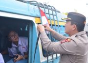 Sambut HUT RI ke-78 , Kapolres dan Unsur Forkopimda Bagikan 10 Juta Bendera Merah Putih