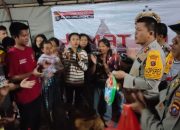 Polres Simalungun Salurkan Bansos Sembako ke Korban Banjir Bandang di Haranggaol