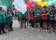 Wali Kota Wesly Silalahi Melepas Ratusan peserta Fun Run X FAST