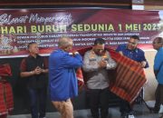  Kue Tart, “Selamat Hari Buruh” dari Kapolres Kepada Seluruh Anggota DPC FTIA KSBSI Kabupaten Simalungun 