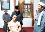 Ulurkan Tangan Kemanusiaan, Bupati Simalungun Bantu Kursi Roda untuk Jayaman Rajagukguk