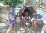 Muda Mudi Dusun Pining II Bergotong Royong Bangun Tembok Penahan Tanah 