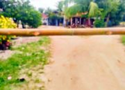 Wartawan Dilarang Meliput di Desa Sipangan Bolon Huta Bayu Raja. “Kalian tidak bisa masuk, silakan pergi dari sini,” 