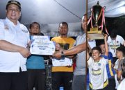 Antap FC Juara Bupati Cup III Samosir 2025. Vandiko Serahkan Hadiah
