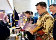 Simalungun Bersinar! Wabup Benny Gusman Hadiri IKK Award 2025 di Surabaya