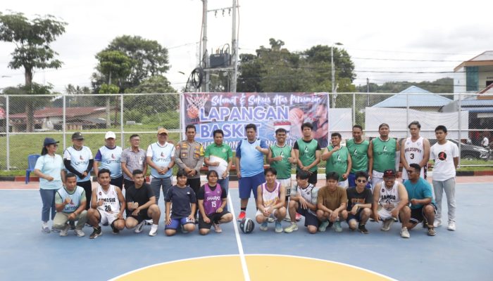 Tambah Daya Tarik WFC, Bupati Samosir Resmikan Lapangan Basket Tepi Danau Toba.