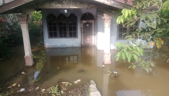 Tanggul Sungai Asahan Jebol, Rumah Warga di Asahan Terendam Banjir