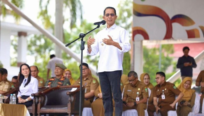 Amsakar Tekankan Integritas dan Kolaborasi Tanpa Ego Sektoral pada Apel Perdana 2026