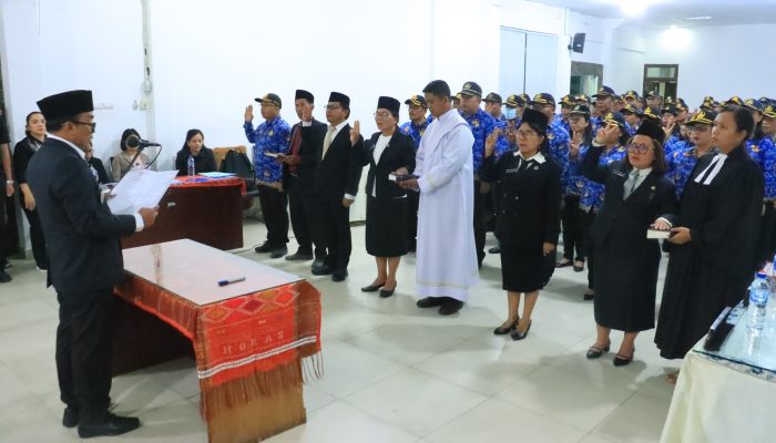 Wakil Bupati Samosir Lantik 75 Pejabat, Ariston Sidauruk: ASN Harus BerAKHLAK dan Siap Kerja Cepat