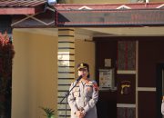 Diawali dengan Penggunaan Bahasa Inggris, Kapolres Samosir AKBP Rina Sry Nirwana Tarigan, S.I.K Pimpin Apel Perdana