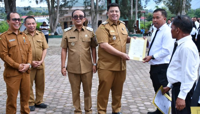 Pengangkatan PPPK Paruh Waktu di Kabupaten Samosir, 803 Pegawai Terima SK. Vandiko: Ini Era Baru Pengabdian