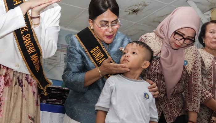 Ketua TP PKK Kota Pematangsiantar Kunjungi PAUD SAB di Kecamatan Siantar Martoba