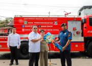 Wali Kota Pematangsiantar Serahkan Armada Baru kepada Disdamkarmat
