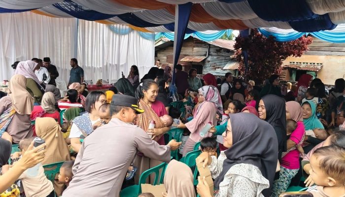 Polsek Tanah Jawa Dukung Peluncuran Program Makan Bersama Penerima Manfaat Badan Gizi Nasional