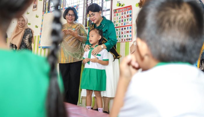 Ny Liswati Wesly Silalahi Pantau PAUD SAB di Pematangsiantar