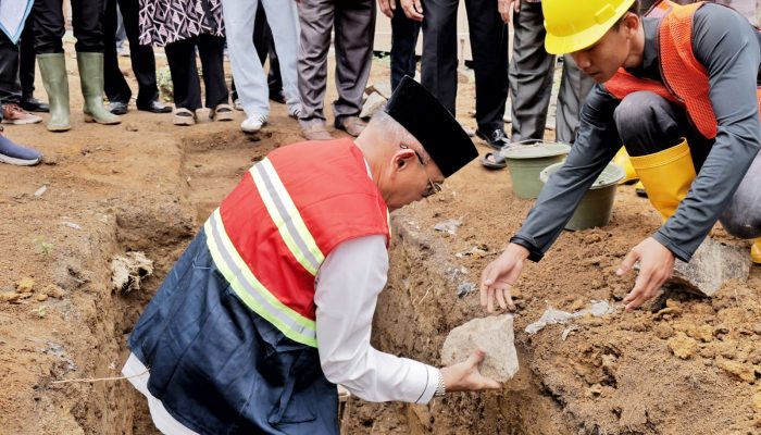 Bupati Simalungun Letakan Batu Pertama Pembangunan Masjid Ilham Sigundaba, 