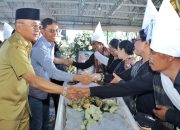 Bupati Simalungun Sampaikan Belasungkawa atas Wafatnya Pangulu Nagori Hinalang Kecamatan Purba