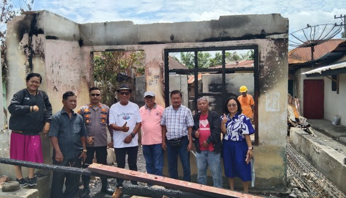 Tak Sendiri Setelah Musibah, PPRS Kota Pematangsiantar Bantu Bangun Rumah Korban Kebakaran