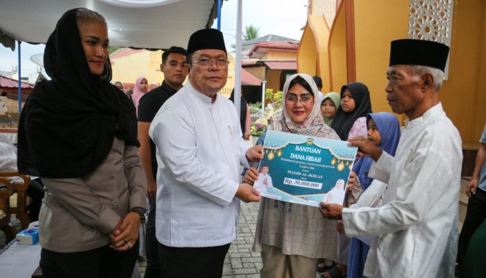 Wali Kota Pematangsiantar Wesly Silalahi Perintahkan Pasang Fasilitas Air Siap Minum di Masjid Al Ikhlas