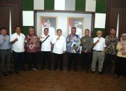 Wali Kota Pematangsiantar Jamu Tim Paduan Suara HKBP Jati Waringin