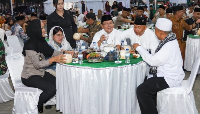 Wali Kota Pematangsiantar Wesly Silalahi Buka Puasa Bersama Forkopimda dan Masyarakat, Tekankan Kebersamaan dan Integritas