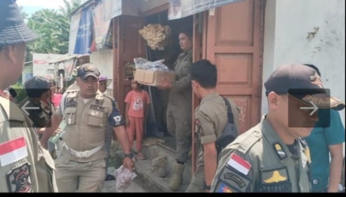 Aksi Humanis Satpol PP Bongkar Satu Kios di Nagori Saribu Asih Kecamatan Hatonduhan di Apresiasi
