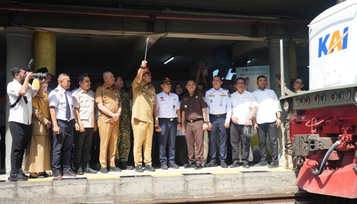 Gubernur Sumut Lepas Mudik Gratis dengan Kereta Api, Wujudkan Lebaran Aman