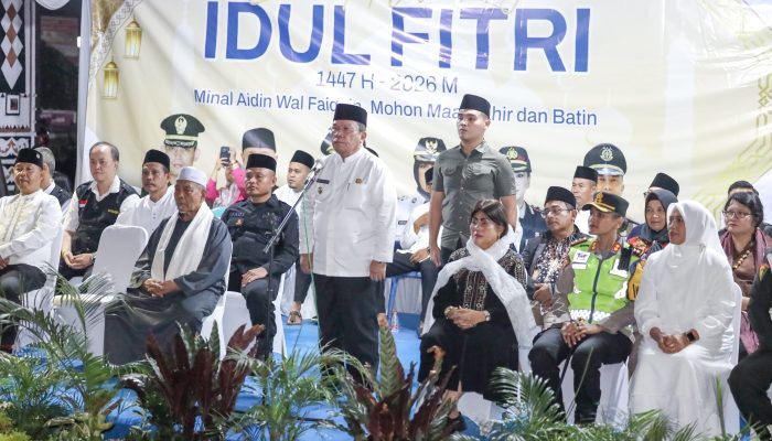 Wali Kota Pematangsiantar Lepas Pawai Takbir Keliling, Warga Semangat