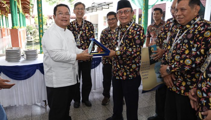 Wali Kota Pematangsiantar Wesly Silalahi Dukung Pendidikan Kristen