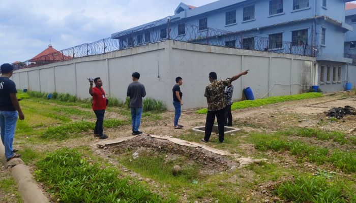 Petugas Lapas Batam Temukan 4 Paket Sabu di Area Branggang Blok D.