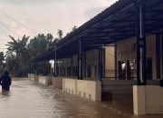 Warga Asido 7 Keluhkan Janji Marketing, Rumah Banjir Setinggi Pinggang Saat Hujan
