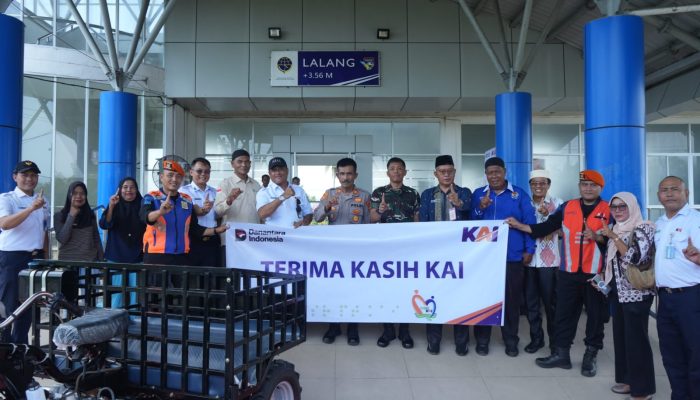 KAI Divre I Sumut Salurkan Bansos Rp51 Juta untuk Warga Lalang Batu Bara