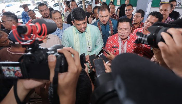 Gubernur Sumut Bobby dan Wali Kota Wesly Tinjau SMAN 5 Siantar, Relokasi Jadi Opsi Sengketa Lahan