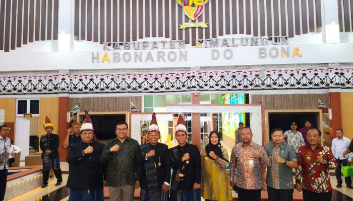 Wabup Samosir Hadiri HUT ke-193 Simalungun, Dorong Pererat Kerja Sama Daerah