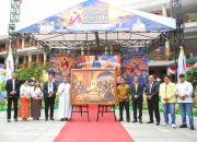 Wali Kota Pematangsiantar Terima Lukisan Perjamuan Terakhir di Puncak Paskah Katolik 2026