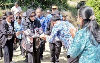 Ketua TP PKK Simalungun Dorong Perempuan Jadi Penggerak Ekonomi di Nagori Silou Huluan