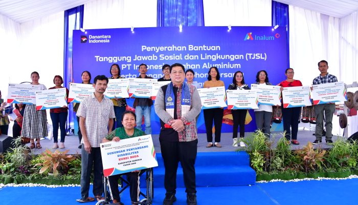 Inalum Salurkan Bantuan Pendidikan hingga Lingkungan di Samosir, Bupati Minta Dukungan Kelola Sampah