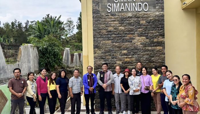 Inalum Salurkan Bantuan Pendidikan hingga Lingkungan di Samosir, Bupati Minta Program Berkelanjutan