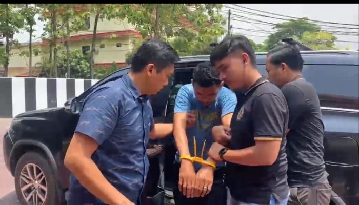 Bandar Sabu di Siantar Ditangkap. Berbut 86 Paket Sabu Siap Edar. Kombes Pol Andy: “Pelaku berusaha kabur dan melawan”