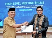 Pemkab Simalungun Dorong Digitalisasi Pajak dan Belanja Daerah, 9 OPD Terima Kartu Kredit Pemerintah