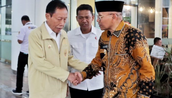 Bupati Simalungun Hadiri Pengukuhan PERPUKADESI 2026-2031, Dorong Sinergi Tata Kelola Daerah