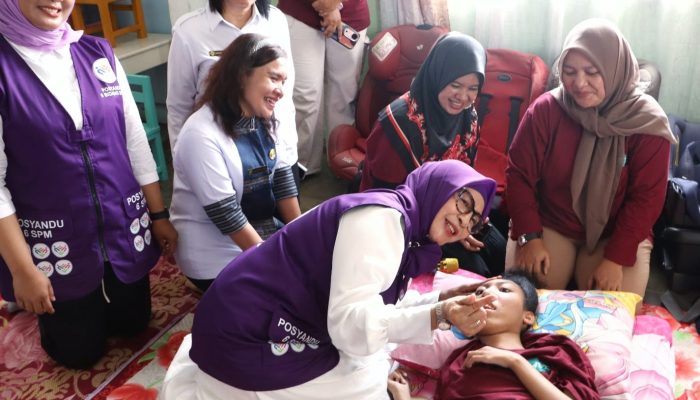 Peringati Hari Posyandu Nasional, Ketua TP PKK Simalungun Dorong Sinergi Posyandu-RRABK Layani Anak Disabilitas