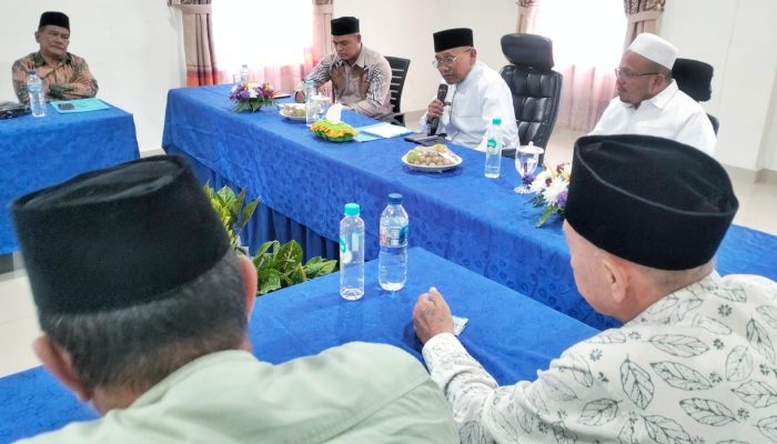 Bupati Simalungun Terima Pengurus Masjid Agung Al-Munawwaroh, Bahas Rencana Pengelolaan Kembali ke Pemkab