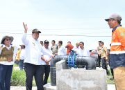 Bupati Samosir Tinjau PATS Desa Sibonor, 80 Hektare Sawah Bakal Dialiri Air Tenaga Surya