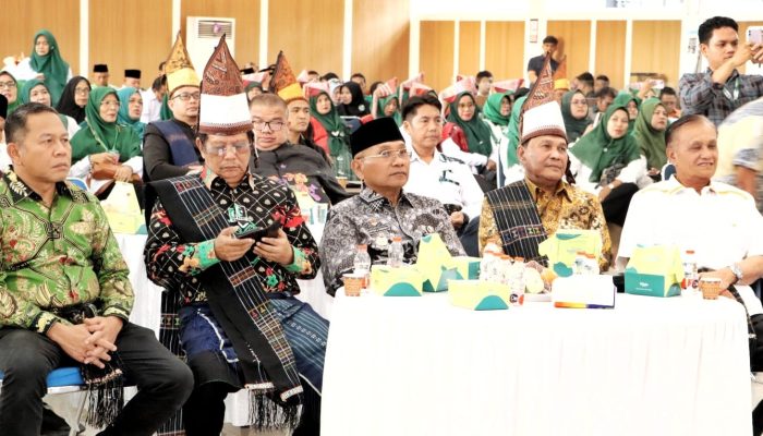 Bupati Simalungun Hadiri Muswil VII KAHMI Sumut di Parapat, Tekankan Peran Alumni HMI Jaga Pilar Demokrasi