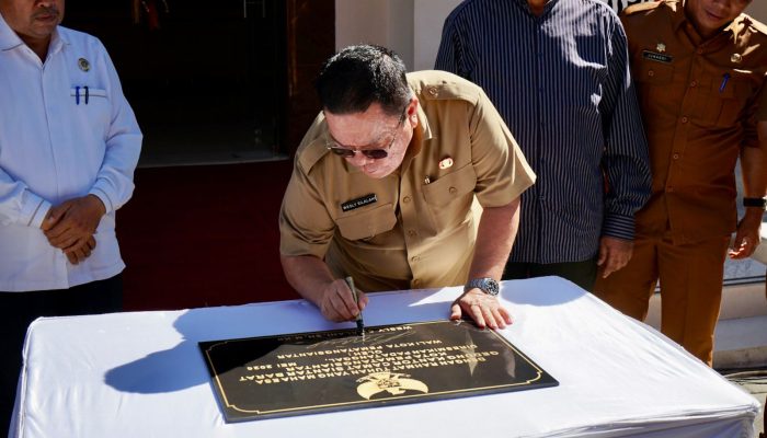 Wali Kota Pematangsiantar Resmikan Kantor Camat Siantar Barat, Tegaskan ASN Harus Tingkatkan Pelayanan