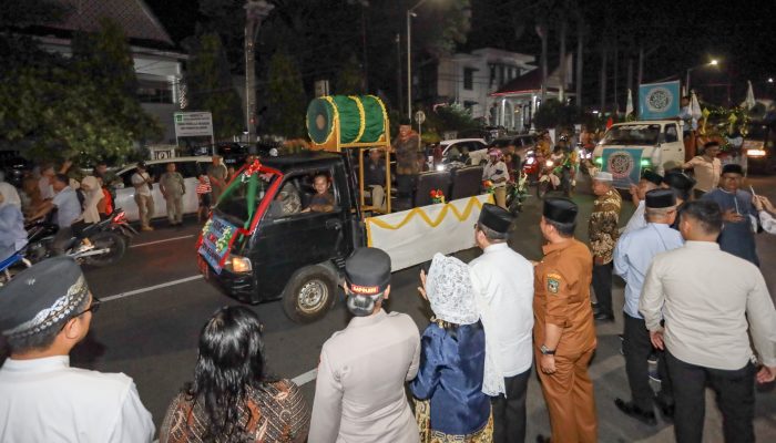 Ribuan Warga Pematangsiantar Ikuti Pawai Takbir Idul Adha 1447 H