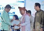 Pemkab Simalungun Raih Terbaik I Realisasi Investasi Terbesar Sumut 2025, Penghargaan Diserahkan Gubsu Bobby Nasution