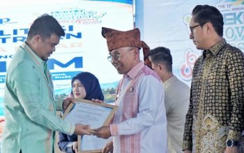 Pemkab Simalungun Raih Terbaik I Realisasi Investasi Terbesar Sumut 2025, Penghargaan Diserahkan Gubsu Bobby Nasution